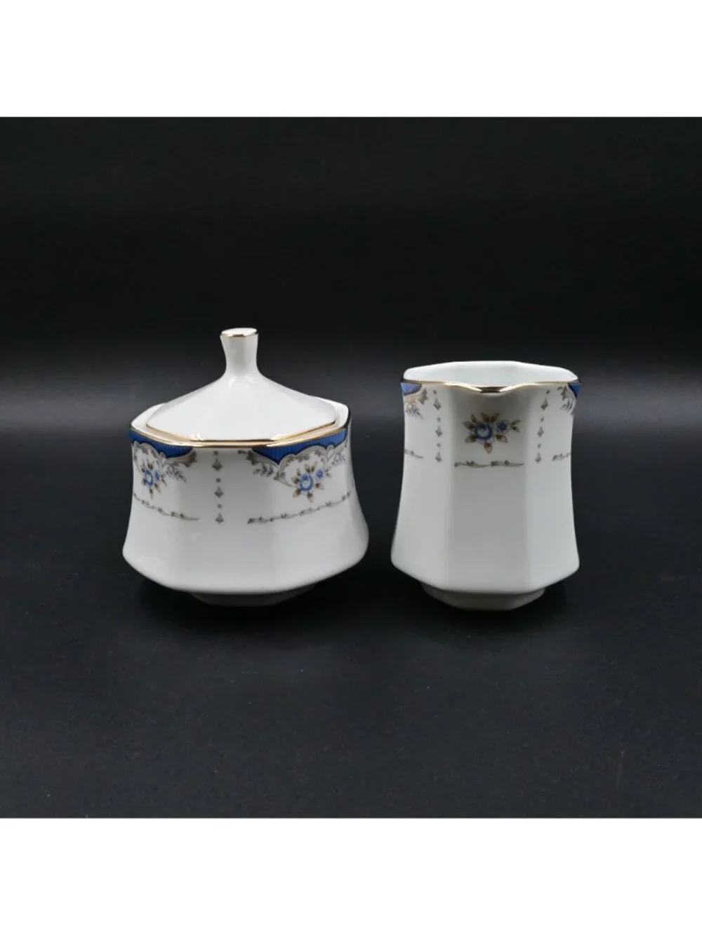 Seizan Mood Indigo 7936 Fine China Lidded Sugar Bowl and Creamer Set Vintage